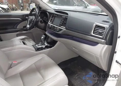 2018 Toyota Highlander Limited Platinum z USA, uszkodzony, nr VIN 5TDDZRFH3JS827093